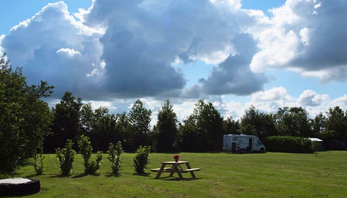 boerencamping flevoland kamperen bij de boer flevoland kleine camping flevoland natuurcamping flevoland minicamping flevoland