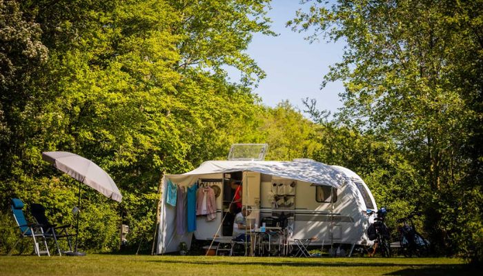 boerencamping friesland kamperen bij de boer friesland boerencamping friesland aan het water kleine camping friesland rustige camping friesland natuurcamping friesland